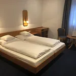 Zur Krone Garni Leidersbach