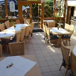 Zur Krone Garni Otel Leidersbach