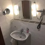 Otel Zur Krone Garni 3*