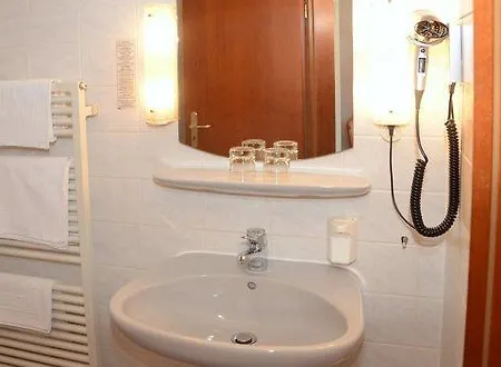Hotel Zur Krone 3*