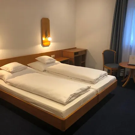 Szálloda Zur Krone Garni