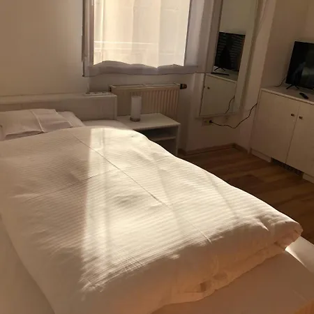 Szálloda Zur Krone Garni
