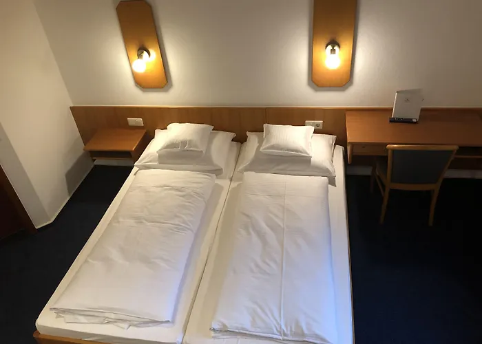 Zur Krone Garni 3* Leidersbach