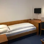 Hotel Zur Krone 3*