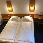 Zur Krone 3*