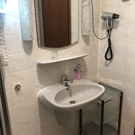 Hotel Zur Krone 3*