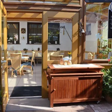 Hotel Zur Krone 3*