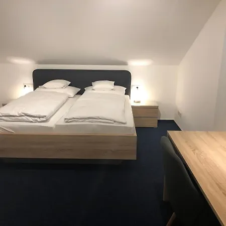 Zur Krone Garni Hotel Leidersbach