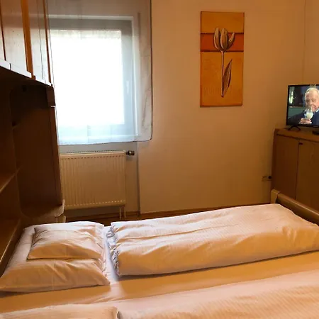 Zur Krone Garni Hotel Leidersbach