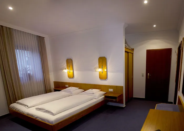 Zur Krone Garni 3* Leidersbach