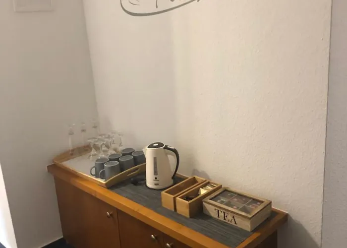 Отель Zur Krone Garni