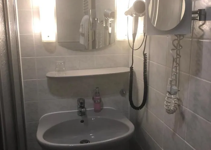 Hotel Zur Krone Garni Leidersbach