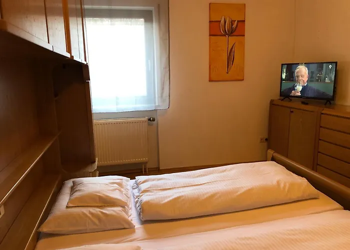 Zur Krone Garni Hotel Leidersbach
