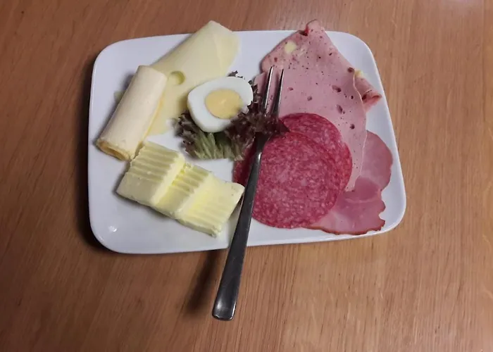 Zur Krone Garni Hotel Leidersbach